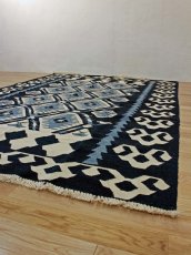 画像9: マニサキリム【リビングサイズ】 266×183 cm (9)