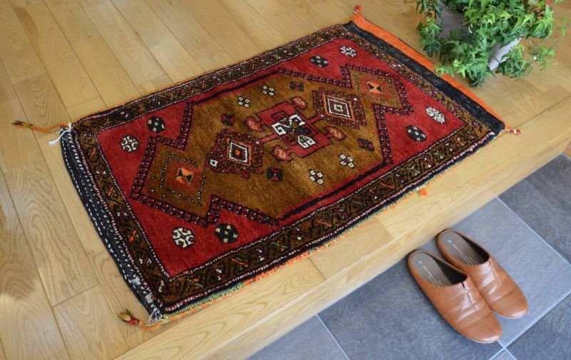 トルコのカーペット 120X180cm code:1201 トルコ絨毯95×58cm 袋タイプ - abraj（アブラッシュ）Isik Selahattin