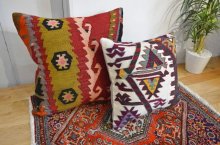 おすすめPoint！2: キリムクッションカバー 50×50cm (中材付き)