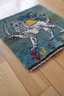 おすすめpoint！1: カシュクリ/座布団サイズ・四角36×40cm（フリンジあり）