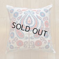 スザーニクッションカバー約50×50cm(中材付き）