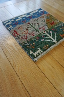 おすすめpoint！2: カシュクリ/座布団サイズ・四角35×34cm（フリンジなし）