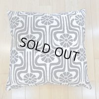 シルク&ベルベットクッションカバー約50×50cm（中材付き）