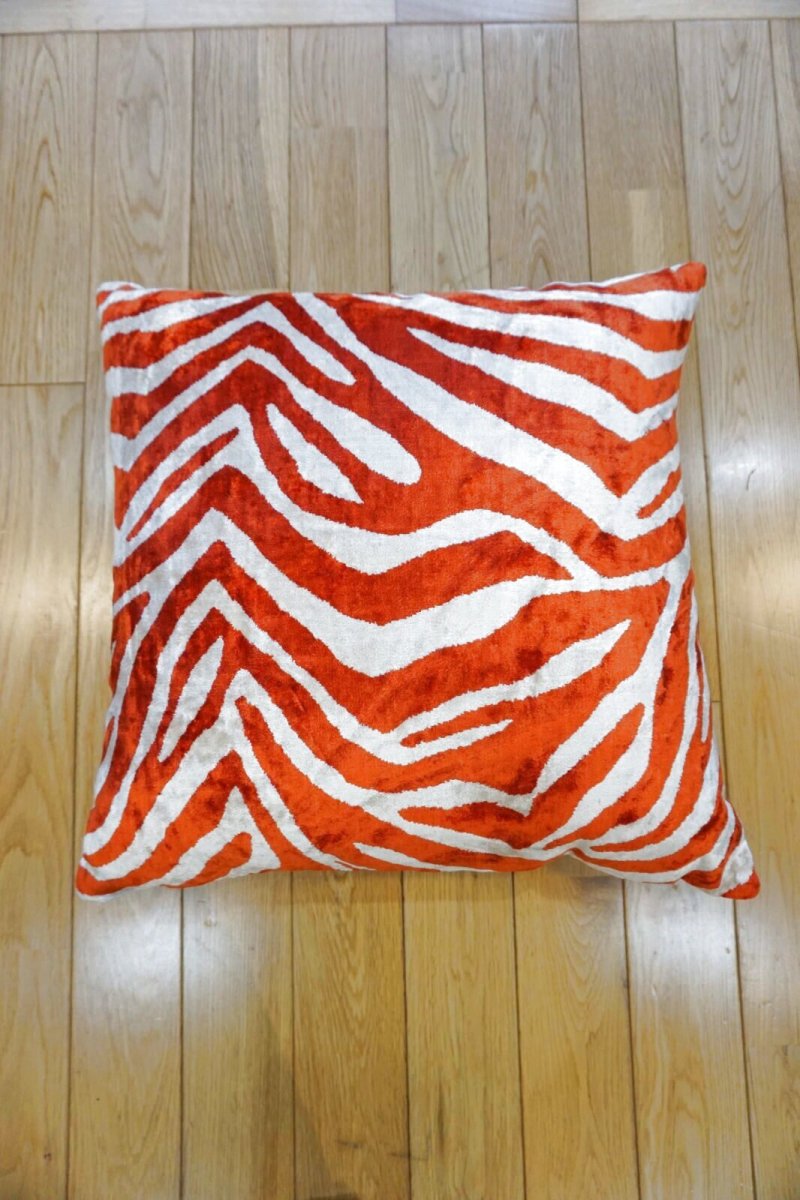 画像1: シルク&ベルベットクッションカバー約50×50cm(中材付き)