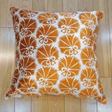 画像1: シルク&ベルベットクッションカバー約50×50cm（中材付き） (1)