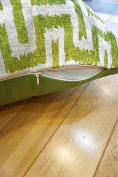 画像4: シルク&ベルベットクッションカバー約50×50cm（中材付き）