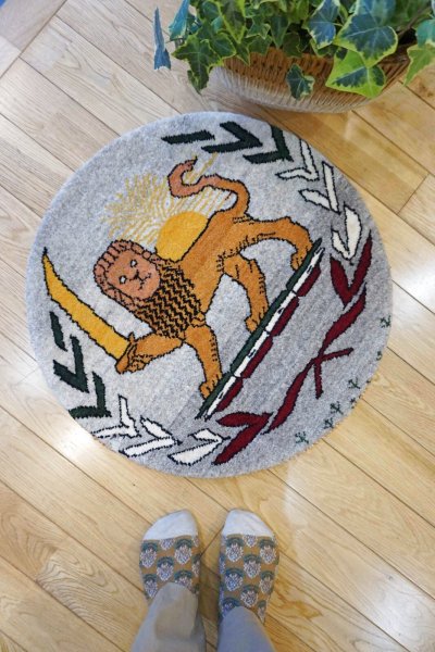 画像1: カシュクリ/座布団サイズ大・丸58×58cm