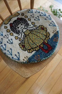 おすすめPoint！3: カシュクリ/座布団サイズ・丸38×38cm