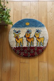 おすすめPoint！1: カシュクリ/座布団サイズ・丸40×40cm