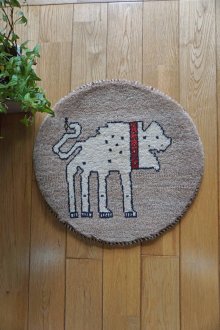 おすすめPoint！1: カシュクリ/座布団サイズ・丸40×41cm