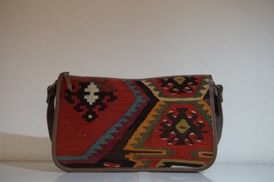 画像3:  『福袋2026』オールドキリムショルダーバッグ 通常価格¥30,000 