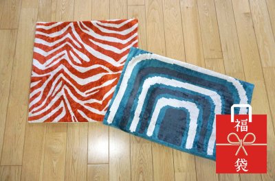 画像1:  『福袋2026』シルク&ベルベットクッションカバー/約50×50cm 約60×40cm 2枚セット 通常価格¥26,400 