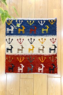 おすすめPoint！2: カシュクリ/座布団サイズ・四角38×35cm(フリンジなし)