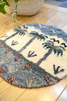 おすすめPoint！2: カシュクリ/座布団サイズ・丸38×38cm