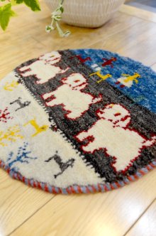 おすすめPoint！2: カシュクリ/座布団サイズ・丸37×37cm