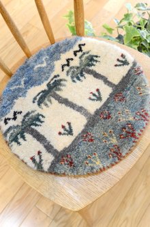 おすすめPoint！3: カシュクリ/座布団サイズ・丸38×38cm