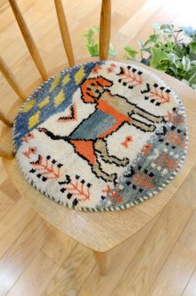 おすすめPoint！3: カシュクリ/座布団サイズ・丸38×38cm