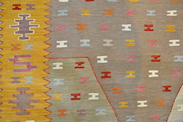 画像4: コンヤキリム【アクセントラグサイズ】　168×107　ｃｍ (4)