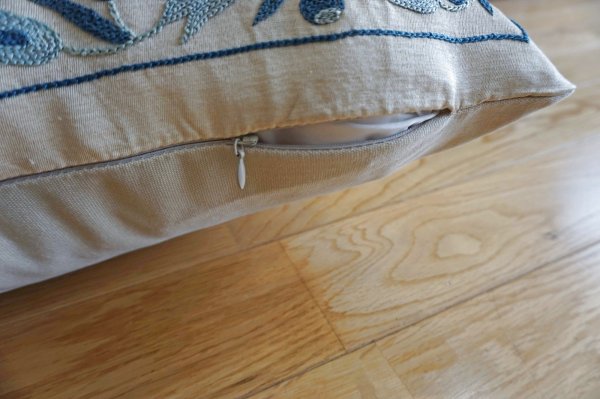 画像4: スザーニクッションカバー約50×50cm(中材付き） (4)