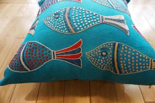 画像3: スザーニクッションカバー約50×50cm(中材付き） (3)