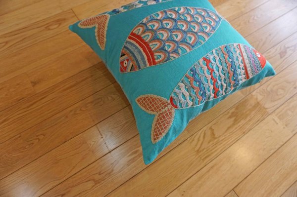 画像5: スザーニクッションカバー約50×50cm(中材付き） (5)