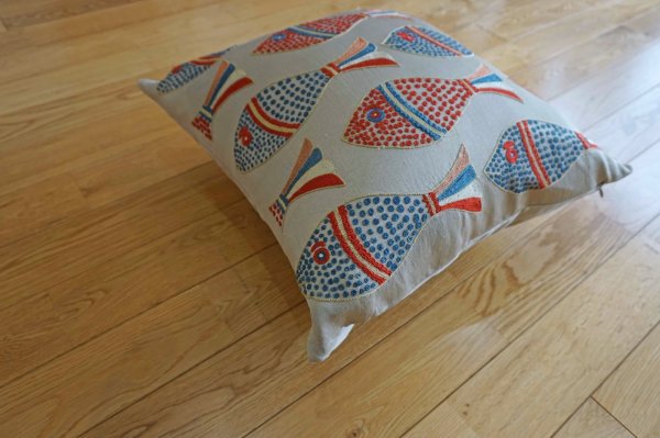 画像5: スザーニクッションカバー約50×50cm(中材付き） (5)