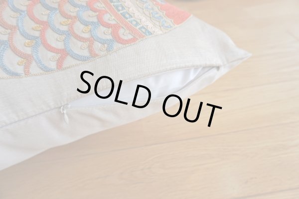 画像4: スザーニクッションカバー約50×50cm(中材付き） (4)