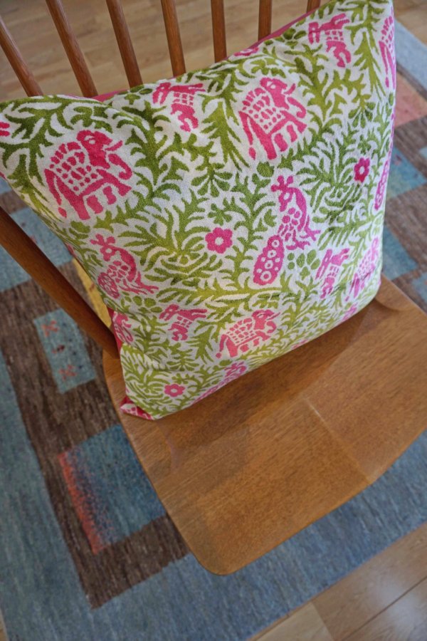 画像5: シルク&ベルベットクッションカバー約50×50cm（中材付き） (5)