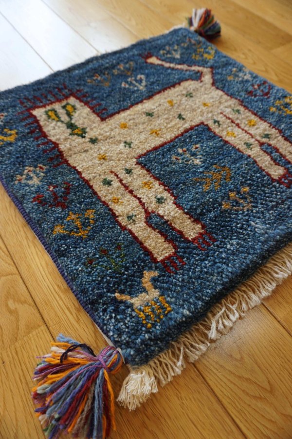 画像2: ギャッベ/座布団サイズ40×41cm（フリンジ・ボンボリあり） (2)