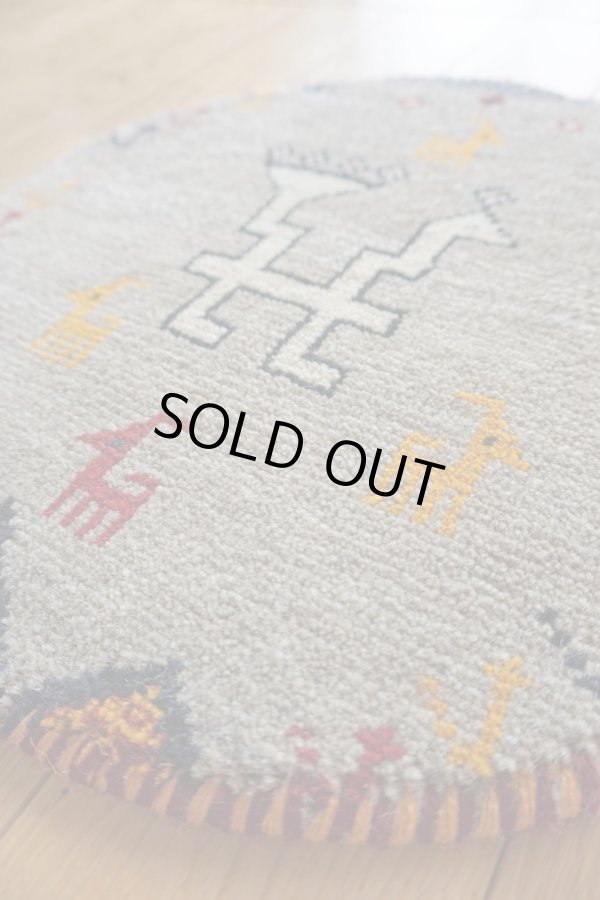 画像2: カシュクリ/座布団サイズ・丸39×38cm (2)