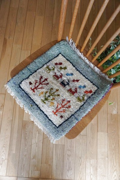 画像3: ギャッベ/座布団サイズ40×44cm(ボンボリなし)