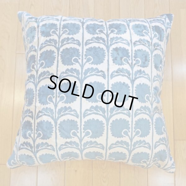 画像1: シルク&ベルベットクッションカバー約50×50cm（中材付き） (1)