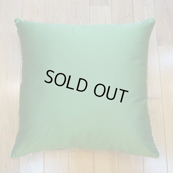 画像2: シルク&ベルベットクッションカバー約50×50cm（中材付き） (2)