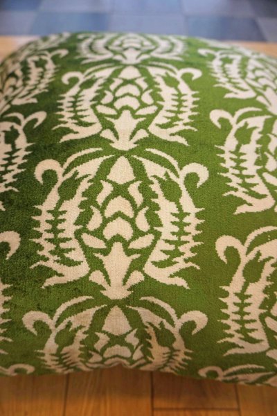 画像2: シルク&ベルベットクッションカバー約50×50cm(中材付き)