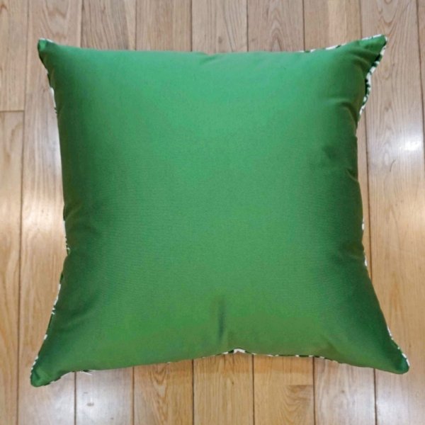 画像2: シルク&ベルベットクッションカバー約50×50cm（中材付き） (2)