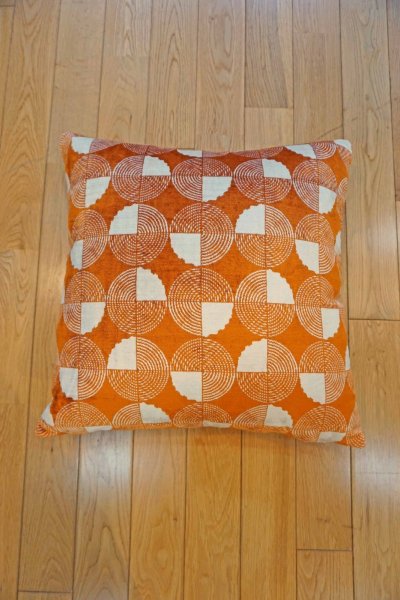 画像1: シルク&ベルベットクッションカバー約50×50cm(中材付き)