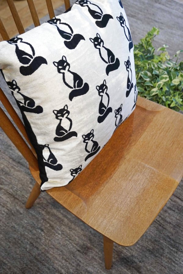 画像5: シルク&ベルベットクッションカバー約50×50cm（中材付き） (5)