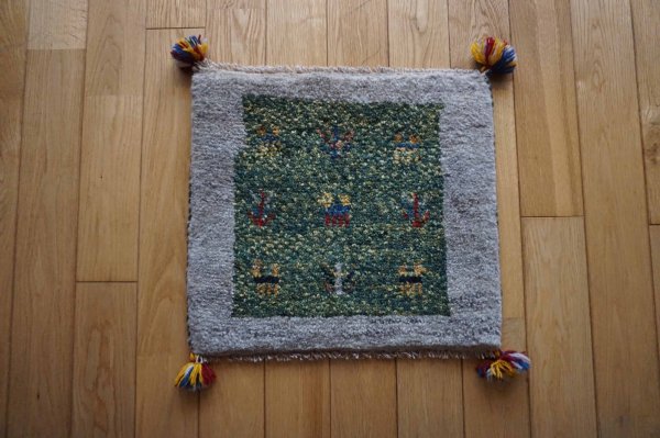 画像3:  『福袋2026』ギャッベ/座布団サイズ＆ギャッベ70×50cmサイズ 2枚セット 通常価格¥35,200  (3)