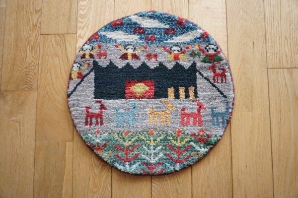 画像2:  『福袋2026』カシュクリ/座布団サイズ丸約40×40cm 2枚セット 通常価格¥37,400  (2)