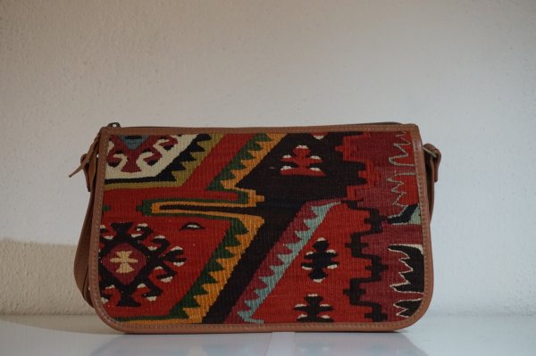 画像3:  オールドキリムショルダーバッグ 通常価格¥30,000  (3)