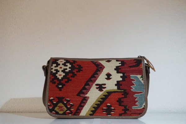 画像4:  オールドキリムショルダーバッグ 通常価格¥30,000  (4)