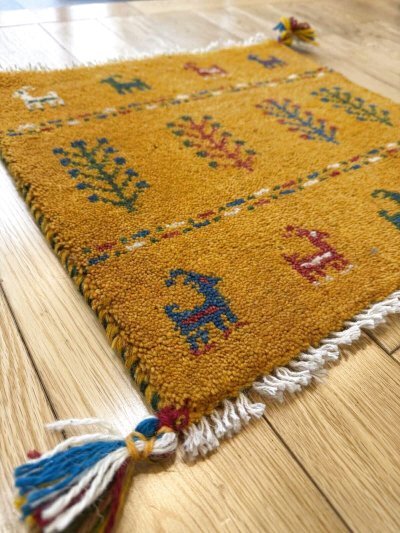 画像1: ギャッベ/座布団サイズ40×43cm（フリンジ・ボンボリあり）