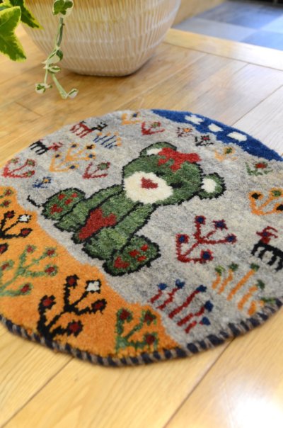 画像2: カシュクリ/座布団サイズ・丸38×39cm