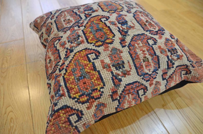アンティーク絨毯クッションカバー 40×40cm - abraj（アブラッシュ