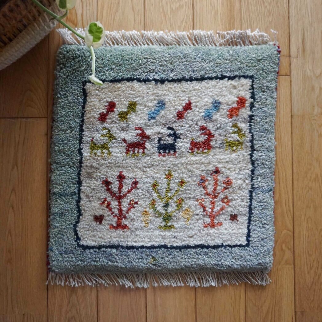 ギャベ座布団 ギャッベ/座布団サイズ38×40cm（フリンジ・ボンボリあり