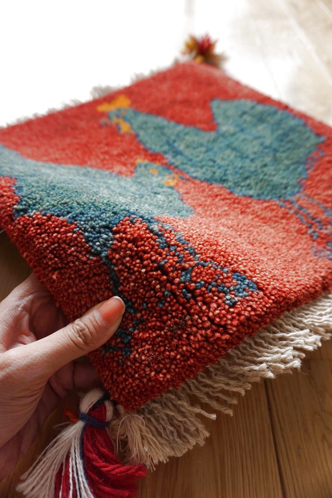 ギャベ座布団 ギャッベ/座布団サイズ38×40cm（フリンジ・ボンボリあり