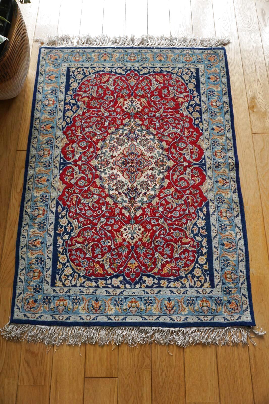 イスファハン100×71cmペルシャ絨毯（オールド）